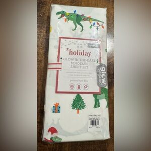 Pottery Barn Kids Holiday Glow In The Dark Dinosaur Sheet Set - Toddler